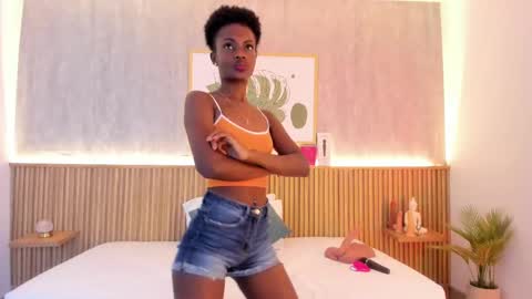 Snapshot of kenya_stone_ chatting on September 17, 8:21 pm kenya online show from September 17, 8:21 pm