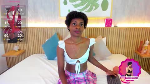 Snapshot of kenya_stone_ chatting on October 6, 7:44 pm kenya online show from October 6, 7:44 pm