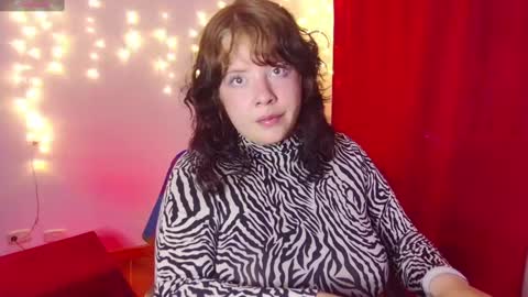 Kenzie online show from December 31, 2:40 am