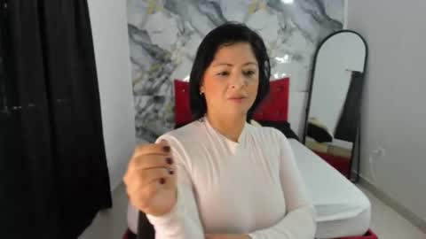 kerena929004 online show from April 10, 3:06 pm