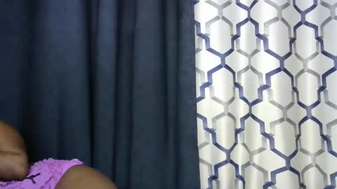 Snapshot of kering_lovly chatting on December 1, 9:36 am kering_lovly online show from December 1, 9:36 am