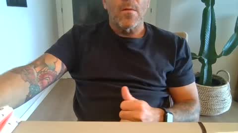 Snapshot of kermitgp3 chatting on June 14, 4:53 pm Anton online show from June 14, 4:53 pm