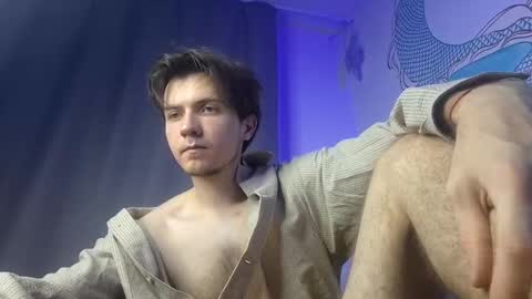 Kero online show from February 22, 6:08 pm