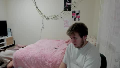 Snapshot of kesh_mne chatting on April 24, 4:31 pm kesh_mne online show from April 24, 4:31 pm
