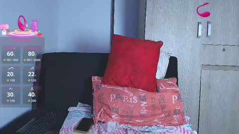 KESHA online show from March 25, 5:35 am