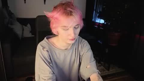 Kessy online show from February 1, 7:34 pm