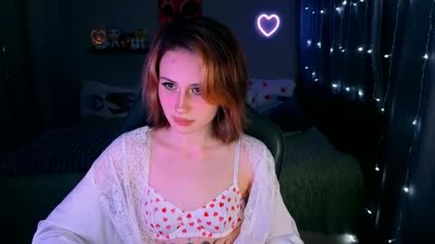 Snapshot of keti_moon chatting on May 10, 7:08 pm Keti 3 online show from May 10, 7:08 pm