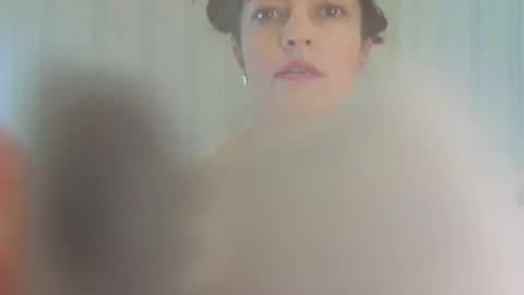 Snapshot of kettimi chatting on December 13, 9:13 am Catherine online show from December 13, 9:13 am