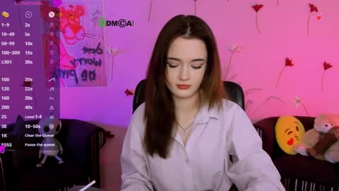 Snapshot of ketty_kitt chatting on April 8, 8:09 pm ketty_kitt online show from April 8, 8:09 pm