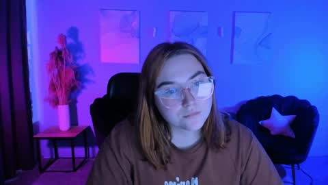 Snapshot of ketty_kitt chatting on May 2, 8:52 am ketty_kitt online show from May 2, 8:52 am