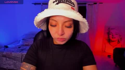 Snapshot of ketzia_doll chatting on October 5, 4:00 am Ketzia online show from October 5, 4:00 am