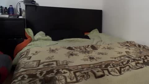 kevi4 online show from February 26, 4:58 am