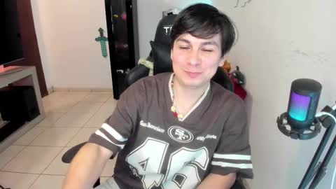 Kevin online show from February 15, 12:04 am