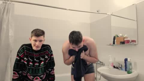 kevin online show from January 10, 3:27 pm