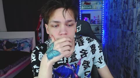 Kevin online show from December 2, 3:26 am