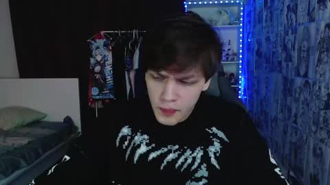 Kevin online show from February 13, 3:29 am