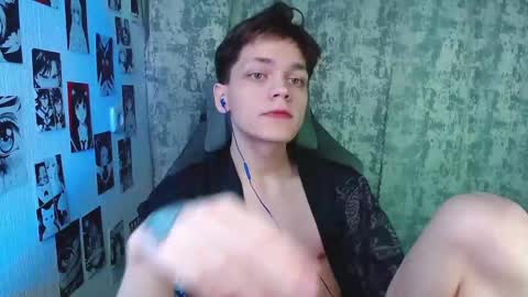 Kevin online show from November 26, 4:02 am