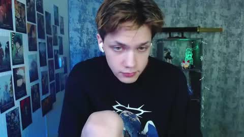 Kevin online show from March 29, 4:56 am