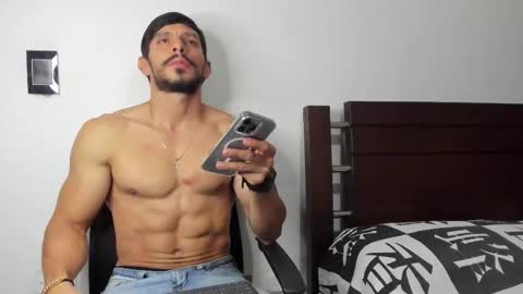 kevin_malone22 online show from January 18, 9:29 pm