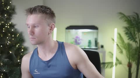 Kev online show from December 9, 4:47 pm