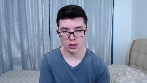 Snapshot of kevinhunts chatting on December 1, 6:57 pm Kevin online show from December 1, 6:57 pm