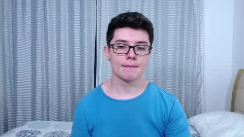 Snapshot of kevinhunts chatting on December 14, 9:30 pm Kevin online show from December 14, 9:30 pm