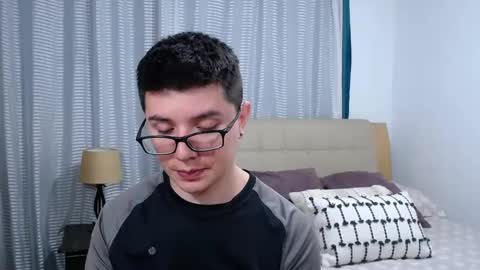 Kevin online show from April 21, 2:51 am