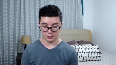 Kevin online show from April 21, 11:51 pm