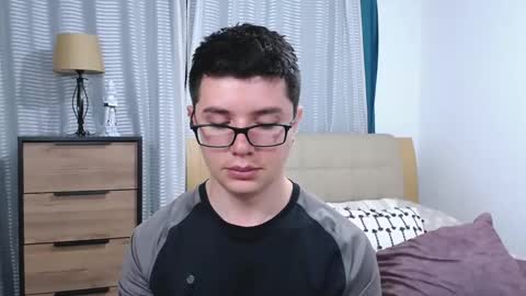 Kevin online show from June 6, 12:27 am