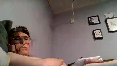 kevkev_01 online show from March 31, 12:34 am