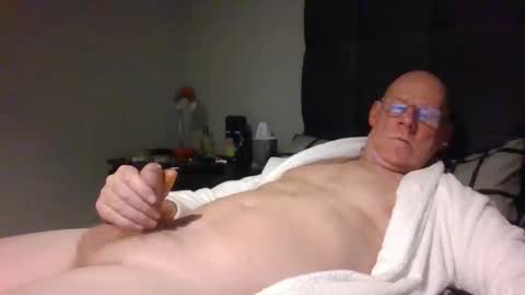 Snapshot of kevlooking4sez chatting on February 17, 1:47 am kevlooking4sez online show from February 17, 1:47 am