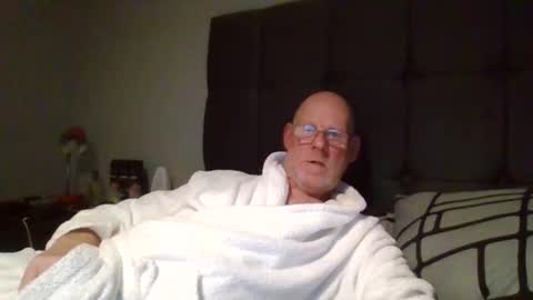 Snapshot of kevlooking4sez chatting on February 27, 11:48 pm kevlooking4sez online show from February 27, 11:48 pm