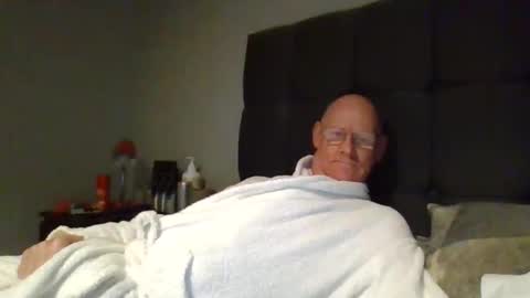 Snapshot of kevlooking4sez chatting on October 3, 10:29 pm kevlooking4sez online show from October 3, 10:29 pm