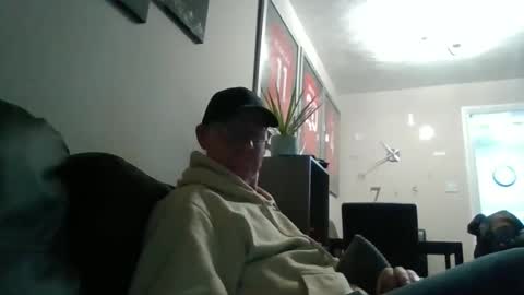 Snapshot of kevlooking4sez chatting on November 9, 10:41 pm kevlooking4sez online show from November 9, 10:41 pm