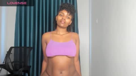 Keyara online show from February 3, 6:22 am