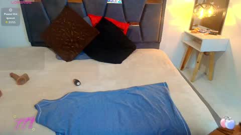 Snapshot of keyla_brunette_ chatting on May 29, 12:25 pm KEYLA BRUNETTE online show from May 29, 12:25 pm