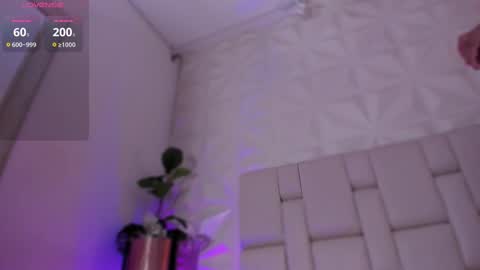 keyla_lage online show from February 5, 6:04 pm