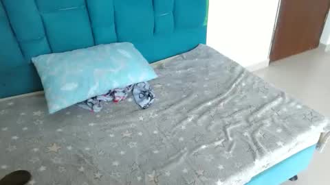 Snapshot of keyla_moon_ chatting on April 4, 7:55 pm keyla_moon_ online show from April 4, 7:55 pm