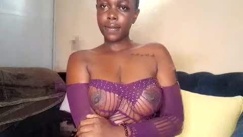 keyla online show from November 10, 6:12 am