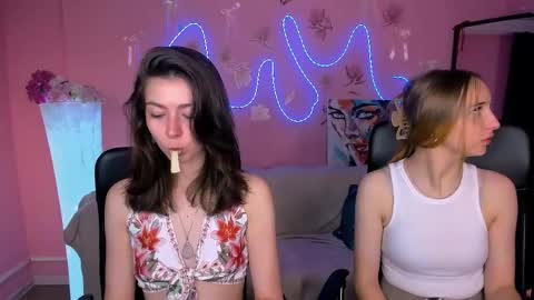 Snapshot of keylas_moan chatting on May 20, 7:20 pm Keylas online show from May 20, 7:20 pm