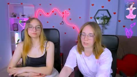 Snapshot of keylas_moan chatting on May 28, 7:22 pm Keylas online show from May 28, 7:22 pm