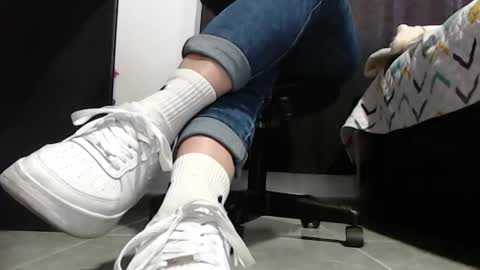     online show from February 26, 5:45 pm