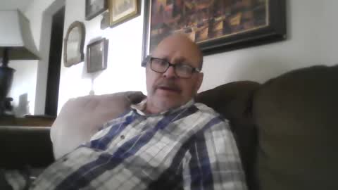 Kent online show from October 4, 7:56 pm