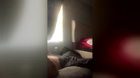 kg1726860 online show from February 22, 6:28 pm