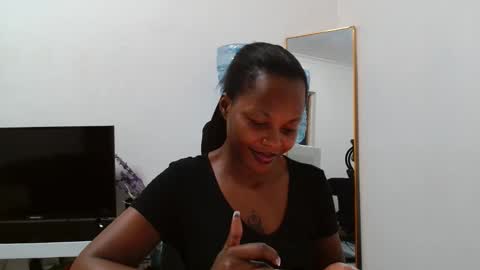 Khaleesi online show from May 6, 6:13 pm