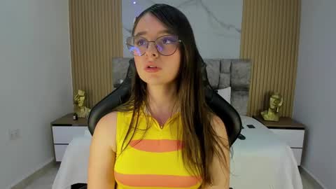 Snapshot of khalifa_fletcher chatting on January 24, 5:00 pm khalifa online show from January 24, 5:00 pm