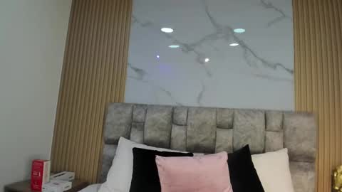 Snapshot of khalifa_fletcher chatting on February 6, 7:07 pm khalifa online show from February 6, 7:07 pm