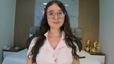 Snapshot of khalifa_fletcher chatting on February 8, 2:58 am khalifa online show from February 8, 2:58 am