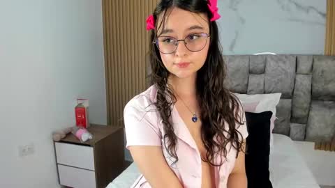 Snapshot of khalifa_fletcher chatting on February 25, 12:14 am khalifa online show from February 25, 12:14 am