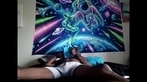 Snapshot of khalifa_wadud chatting on February 20, 10:59 pm Diamondglove online show from February 20, 10:59 pm